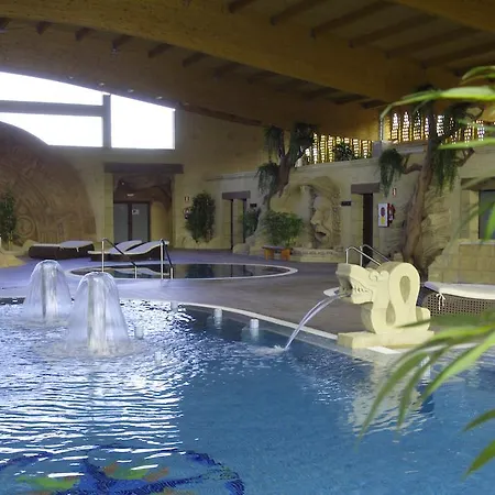 Отель Grand Callao 4*