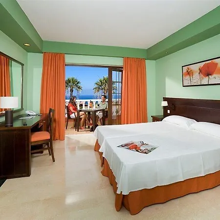 Grand Callao Отель