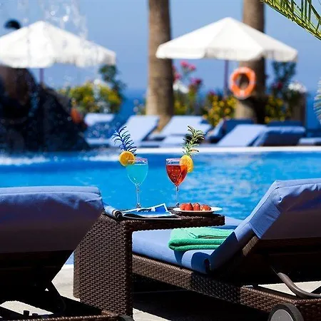 Grand Callao Отель